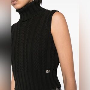 Chanel black knitted Turtleneck Sweater top vest size S / M